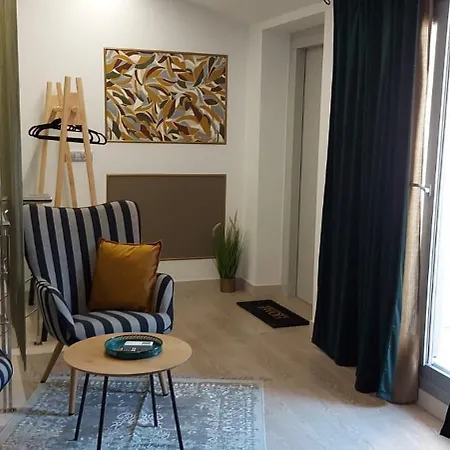 Stone House Premium
