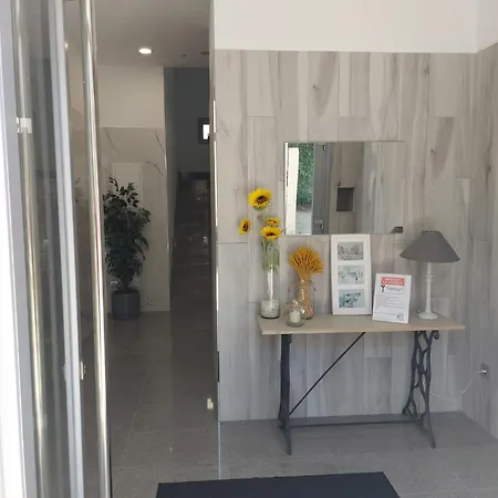 Stone House Premium * Porriño
