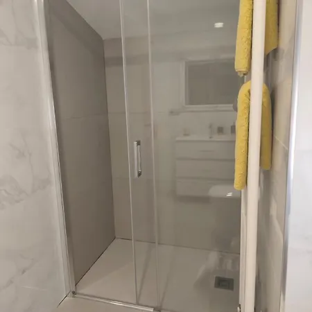 Stone House Premium 아파트 *