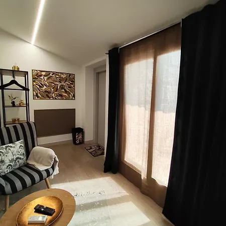 Stone House Premium 아파트 *